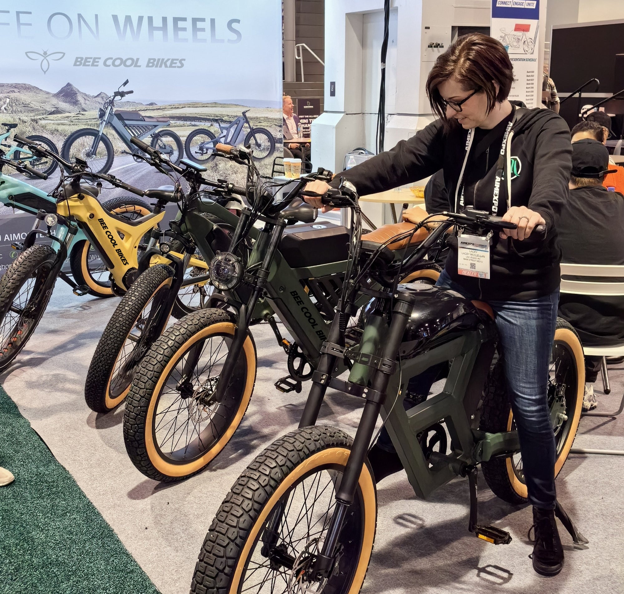 BeeCool Bikes Shines at AIMEXPO 2024 with Bee Challenger eBike
