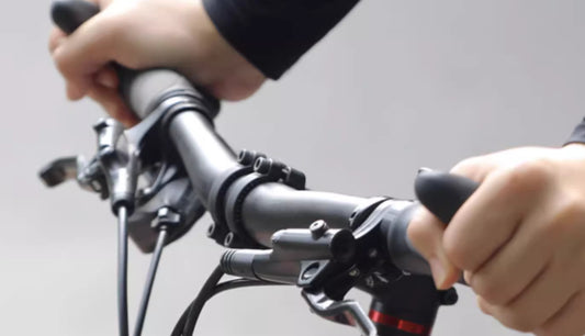 BeeCool Bikes Ergonomic Handlebar Grips With Side Bar